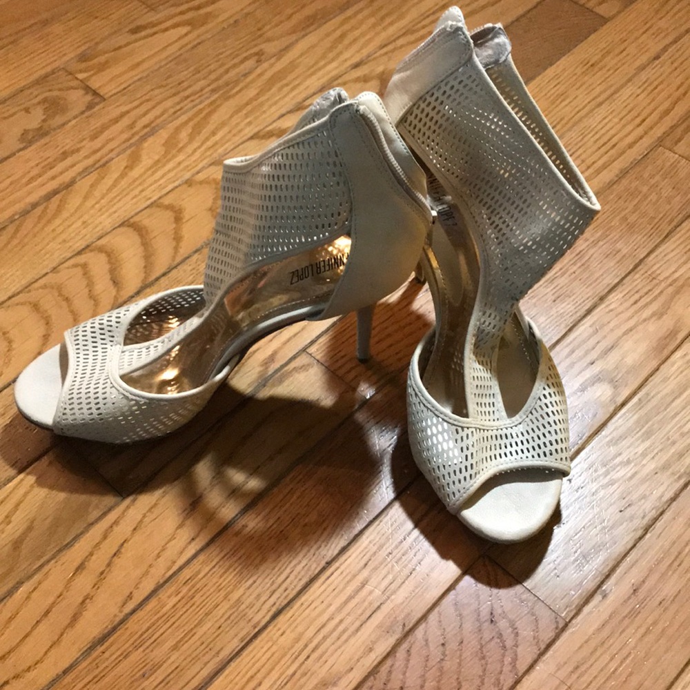 Jennifer Lopez zipper heels